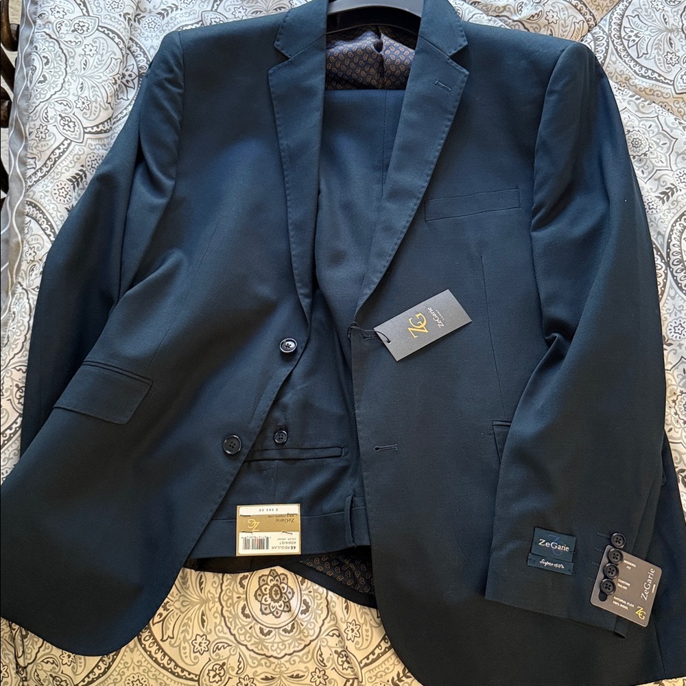 Classic Navy Men's Suit